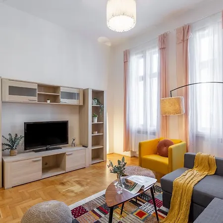 Apartment Gozdsu Downtown Cozy Vibe By Azg Budapest